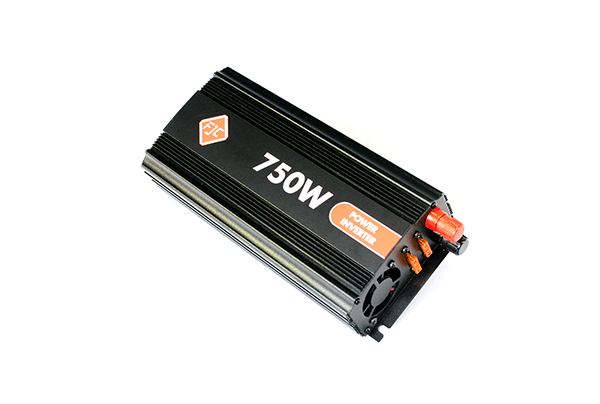 53070 Inverter 700 Watt